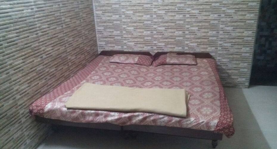 Shri Ramkrishna Hotel And Guest House, Kheda 2
